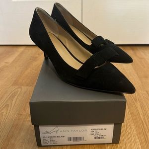 Ann Taylor black suede kitten heels